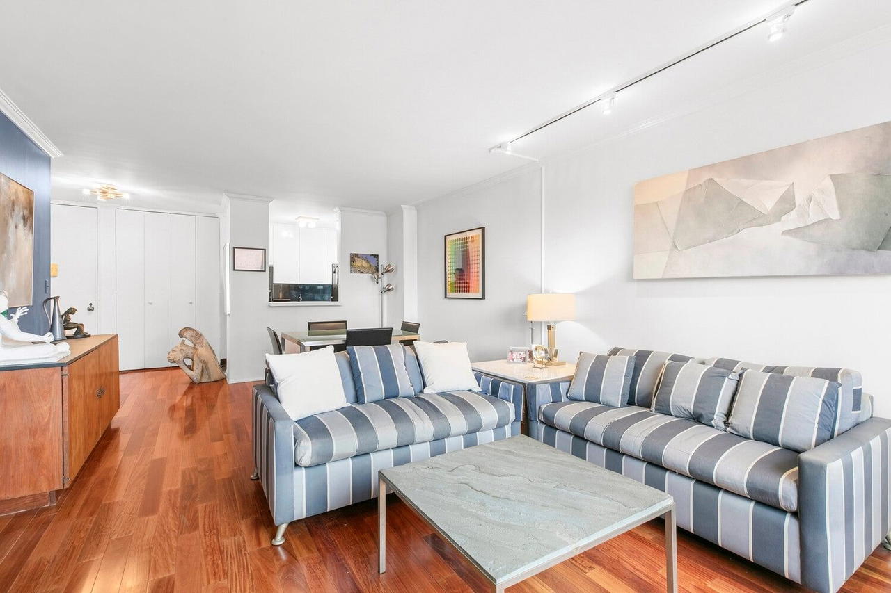 Real estate property located at 200 90TH #12G, New York, Yorkville, New York City, NY, US