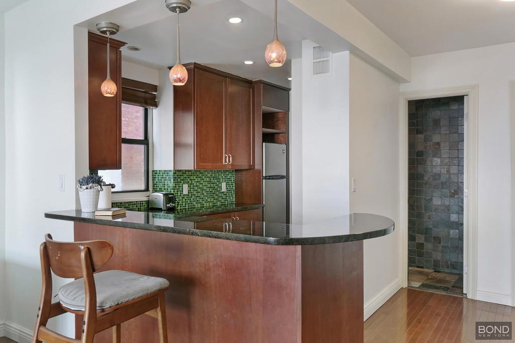 Real estate property located at 30 37th #6H, New York, Murray Hill, New York City, NY, US