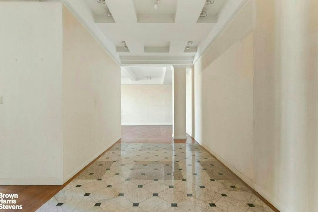 Real estate property located at 983 PARK #12A, New York, Upper East Side, New York City, NY, US