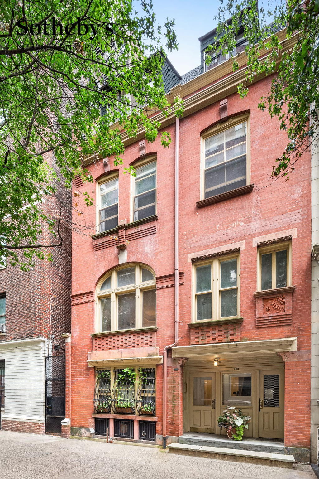 Real estate property located at 302 102nd #2, New York, Upper West Side, New York City, NY, US