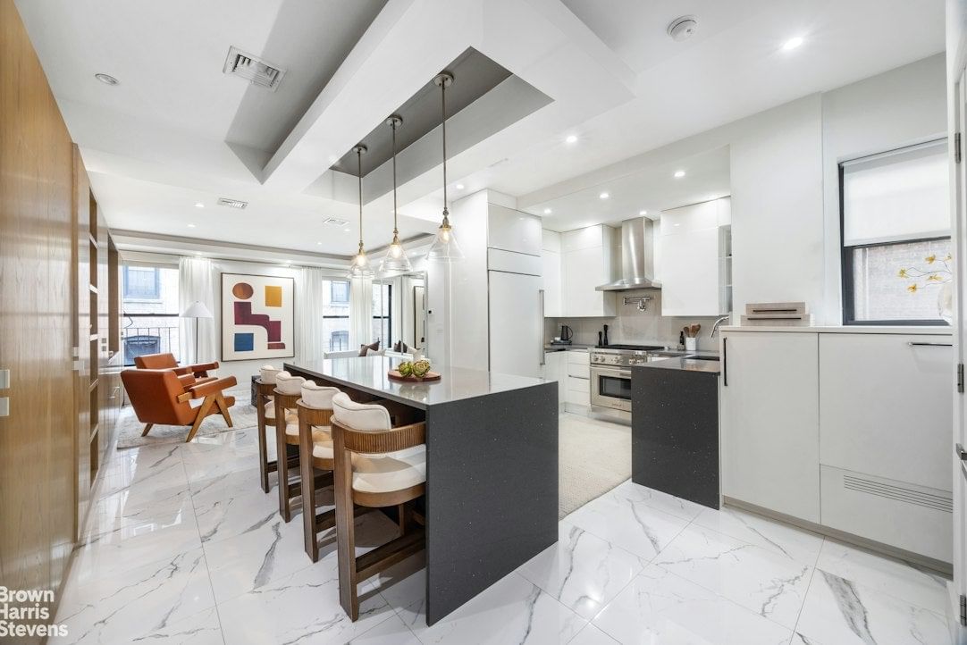 Real estate property located at 56 87TH #4D, New York, Carnegie Hill, New York City, NY, US