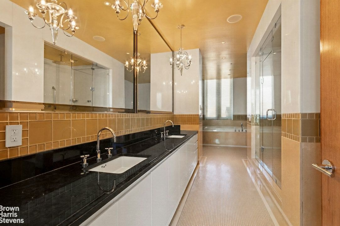 Real estate property located at 300 77TH PH2/3, New York, Lenox Hill, New York City, NY, US