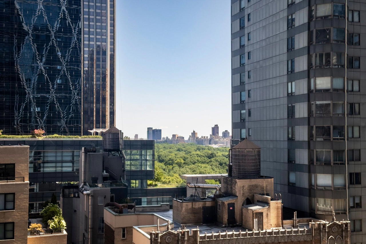 Real estate property located at 322 57TH #27M, New York, Hell's Kitchen, New York City, NY, US