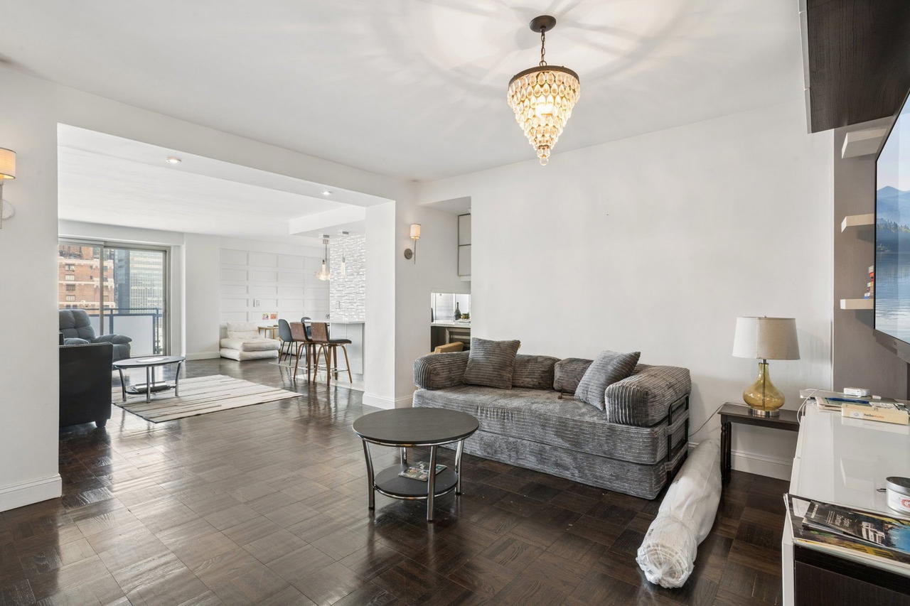 Real estate property located at 300 40TH #31C, New York, Murray Hill, New York City, NY, US