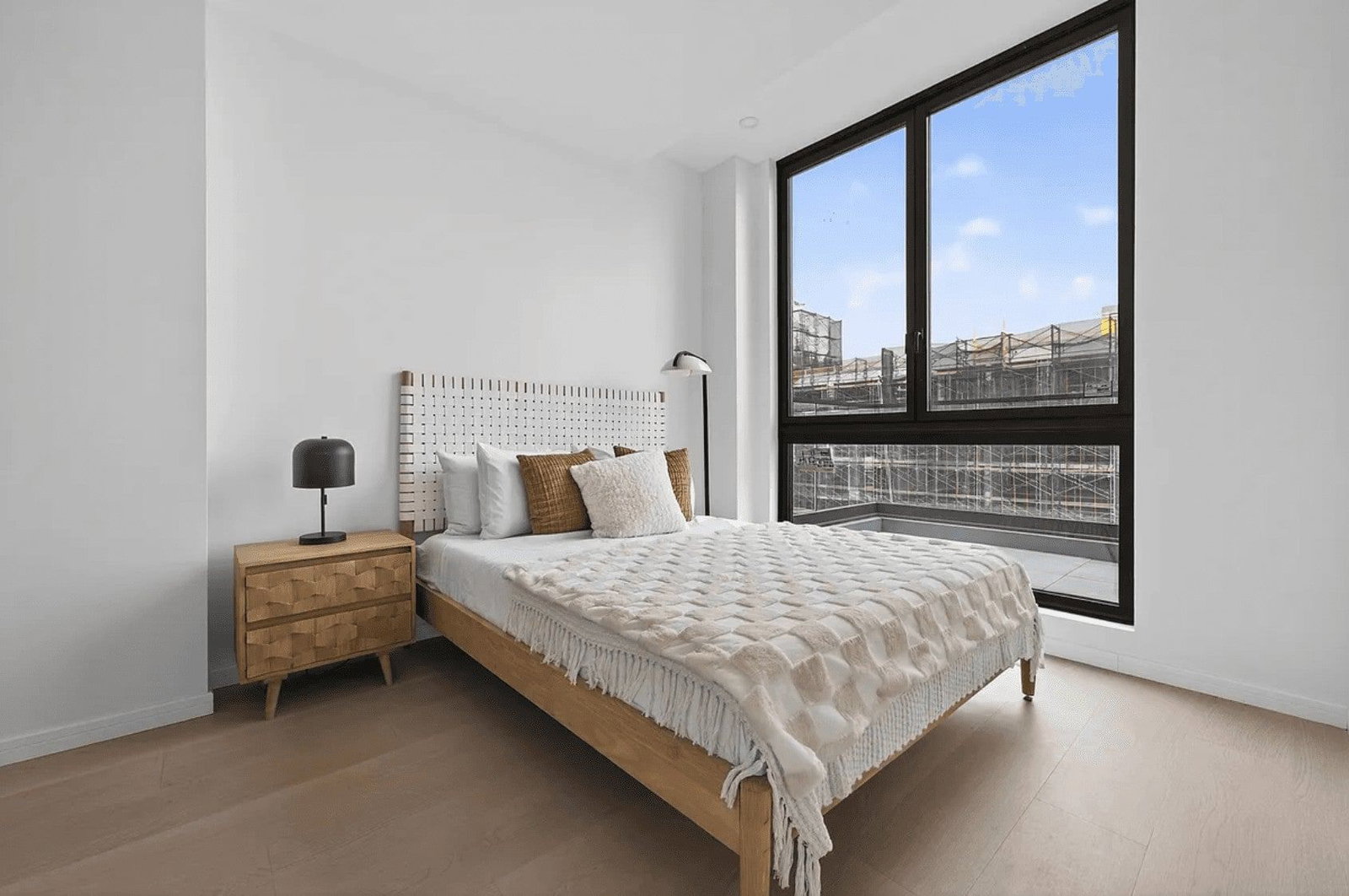 Real estate property located at 11-52 44th PH-B, Queens, Long Island City, New York City, NY, US