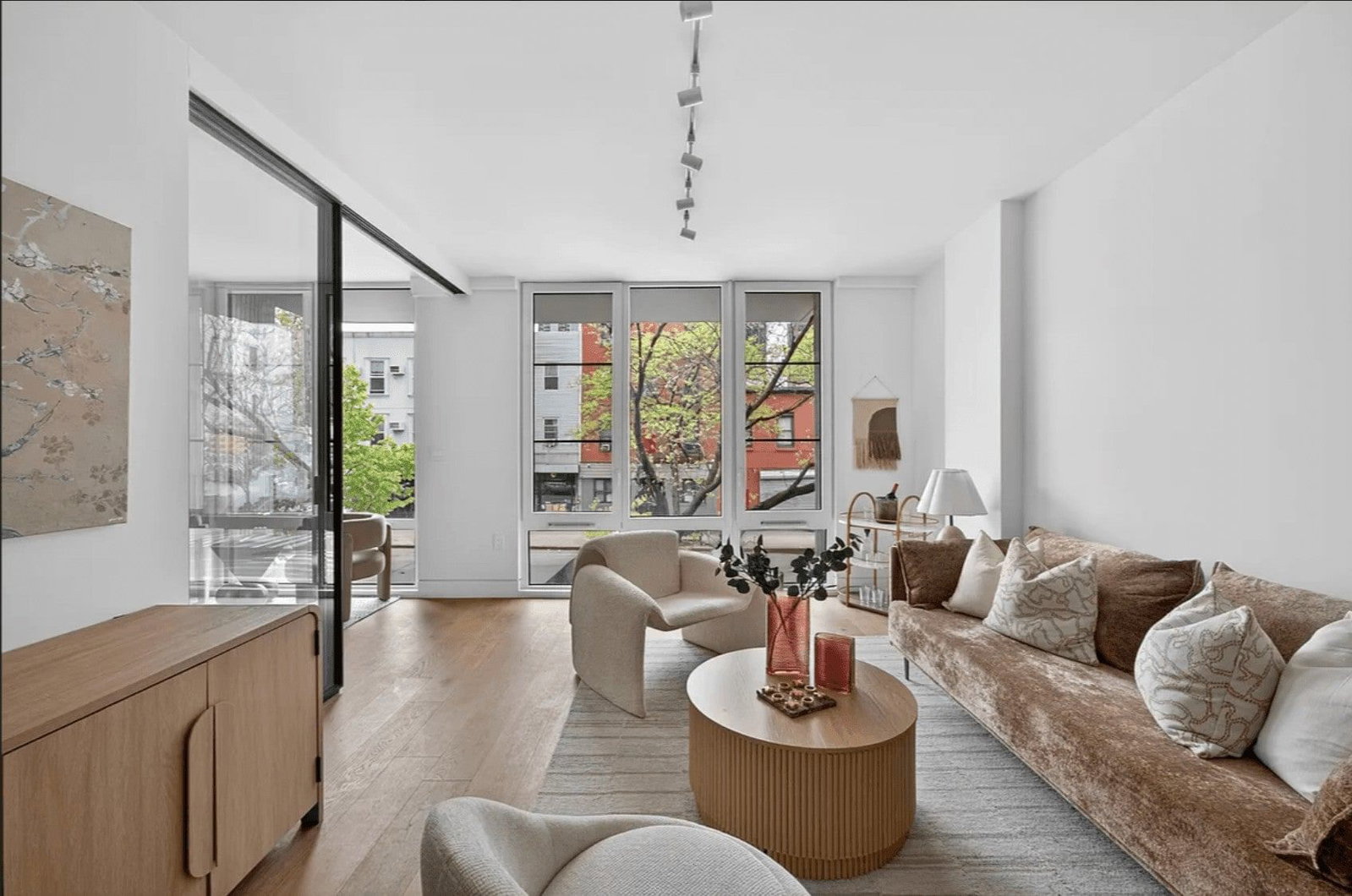 Real estate property located at 1110 Manhattan #2, Kings, Greenpoint, New York City, NY, US