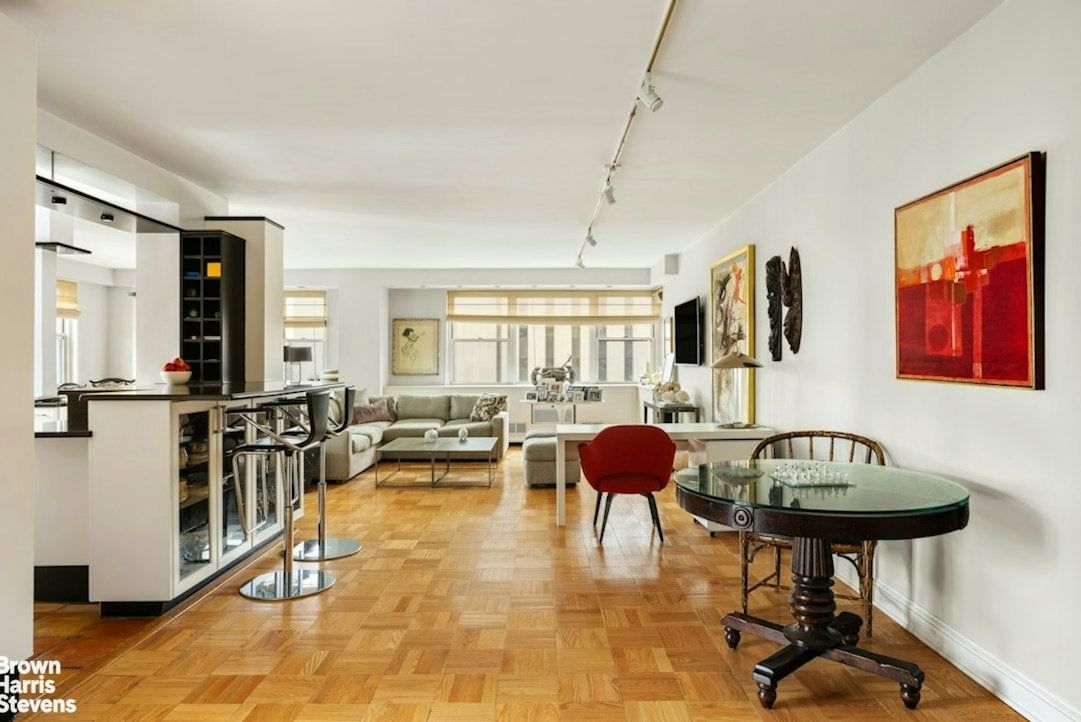 Real estate property located at 1175 YORK #16J, New York, Lenox Hill, New York City, NY, US