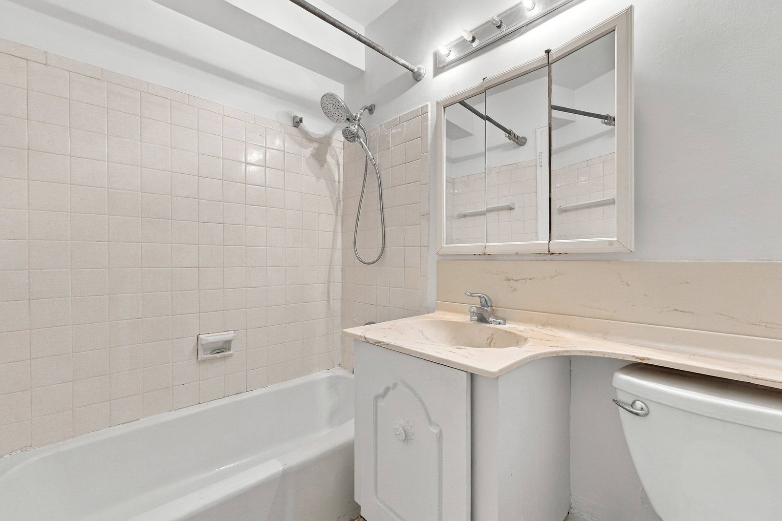 Real estate property located at 200 24TH #1801, New York, Kips Bay, New York City, NY, US