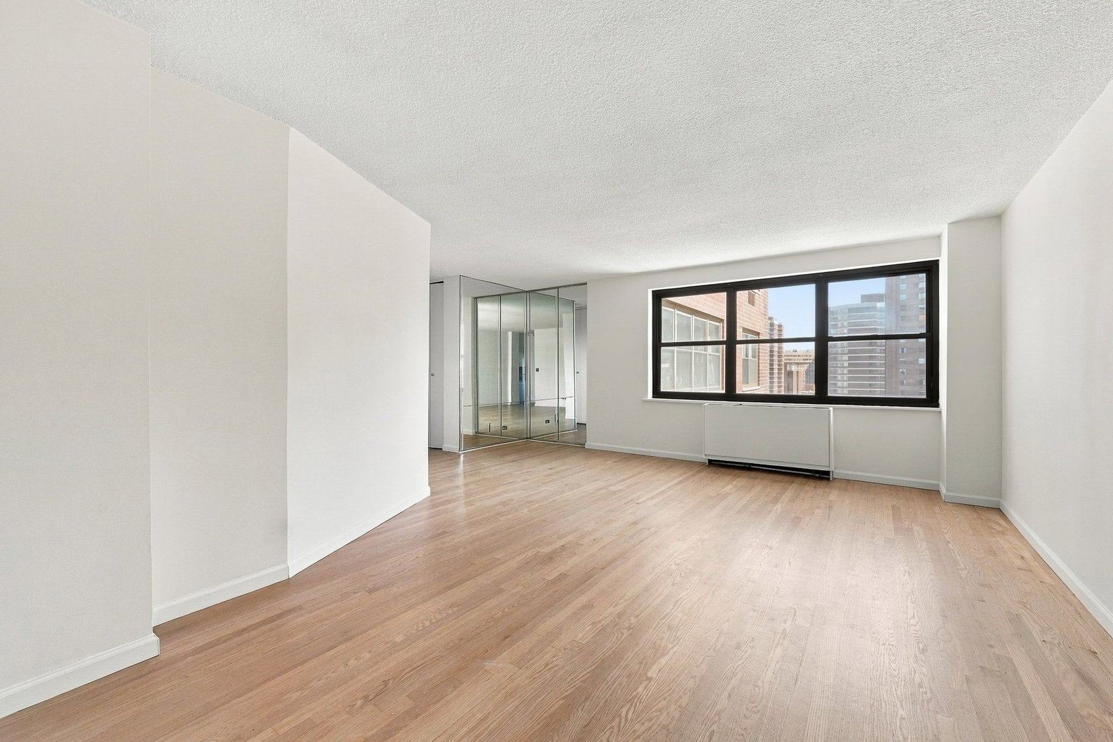 Real estate property located at 200 24TH #1801, New York, Kips Bay, New York City, NY, US