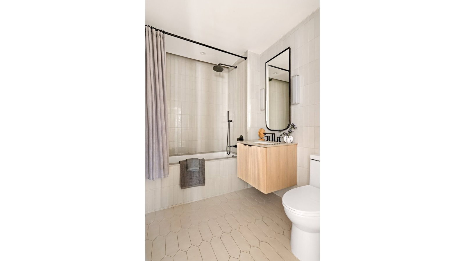 Real estate property located at 58 ST MARKS #301, Kings, Boerum Hill, New York City, NY, US