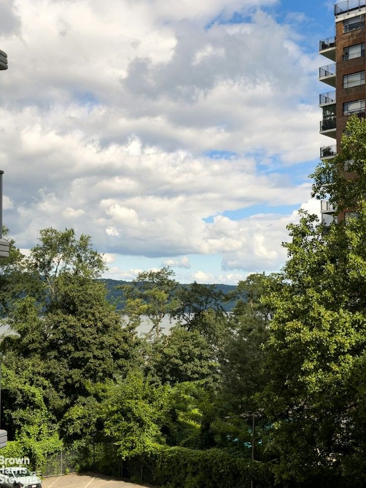 Real estate property located at 2621 PALISADE #1G, Bronx, Spuyten Duyvil, New York City, NY, US