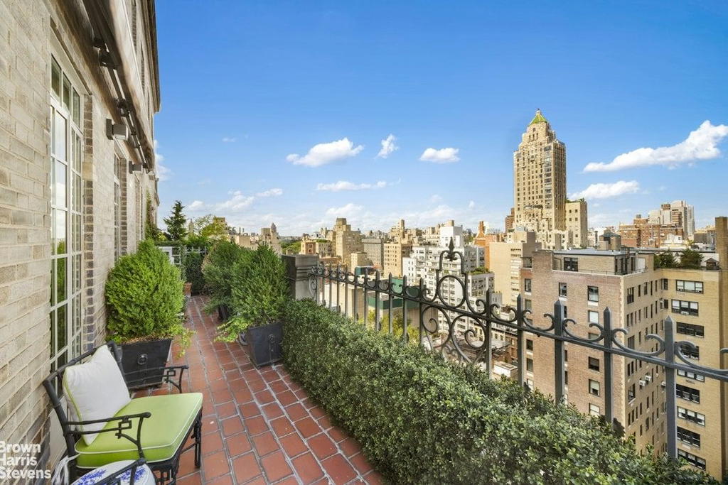 Real estate property located at 784 PARK #18B, New York, Lenox Hill, New York City, NY, US
