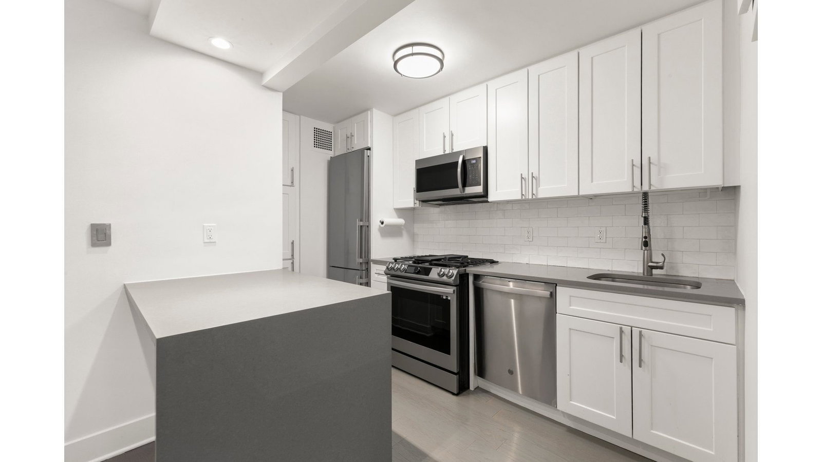 Real estate property located at 16 16TH #12KS, New York, Flatiron, New York City, NY, US