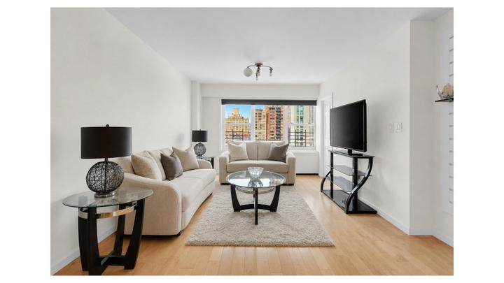 Real estate property located at 370 76TH C1209, New York, Lenox Hill, New York City, NY, US