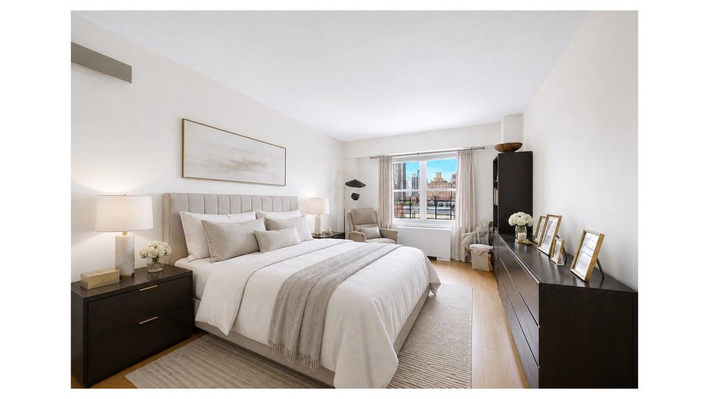 Real estate property located at 370 76TH C1209, New York, Lenox Hill, New York City, NY, US
