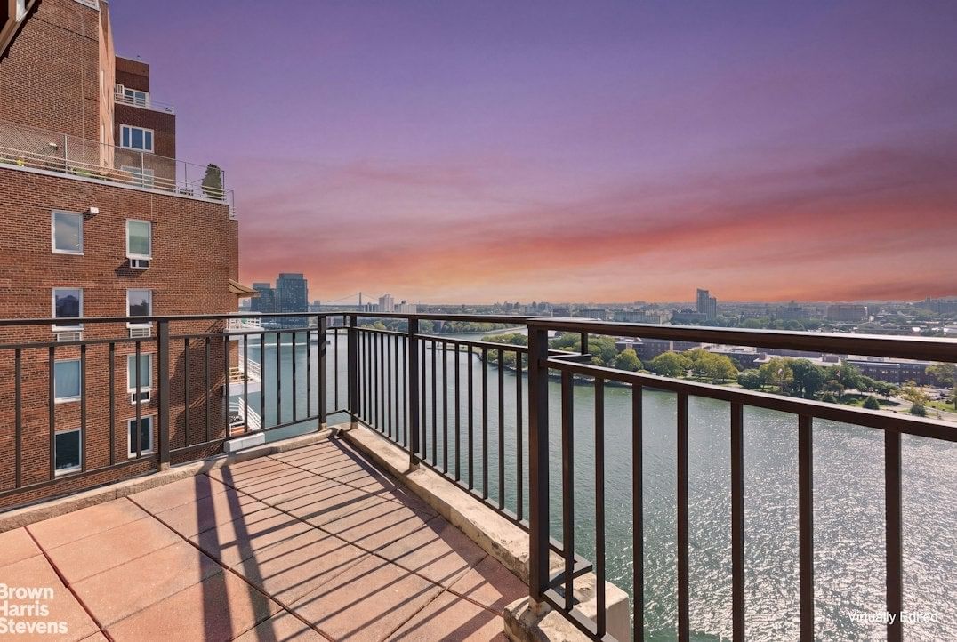 Real estate property located at 55 END #16D, New York, Yorkville, New York City, NY, US