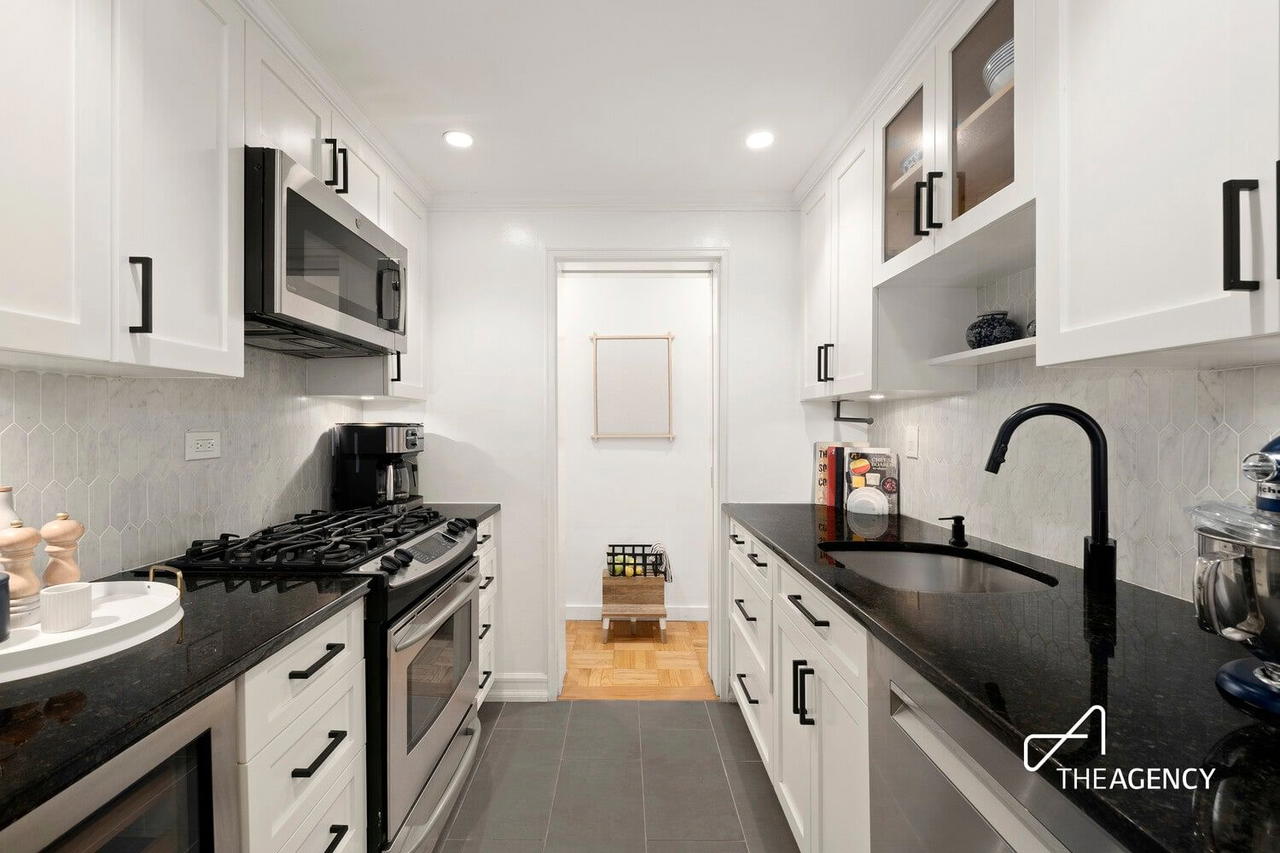 Real estate property located at 60 RIVERSIDE #1A, New York, Upper West Side, New York City, NY, US