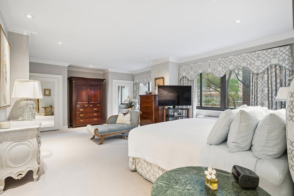 Real estate property located at 350 72ND #3, New York, Lenox Hill, New York City, NY, US