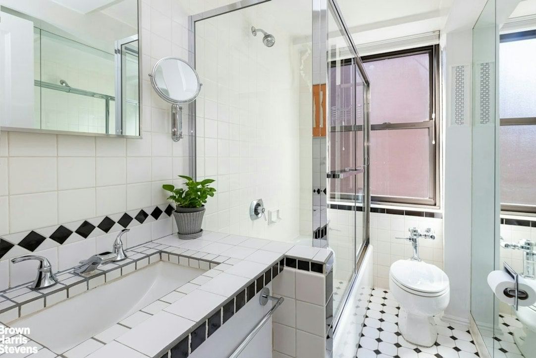 Real estate property located at 235 73RD #10B, New York, Lenox Hill, New York City, NY, US
