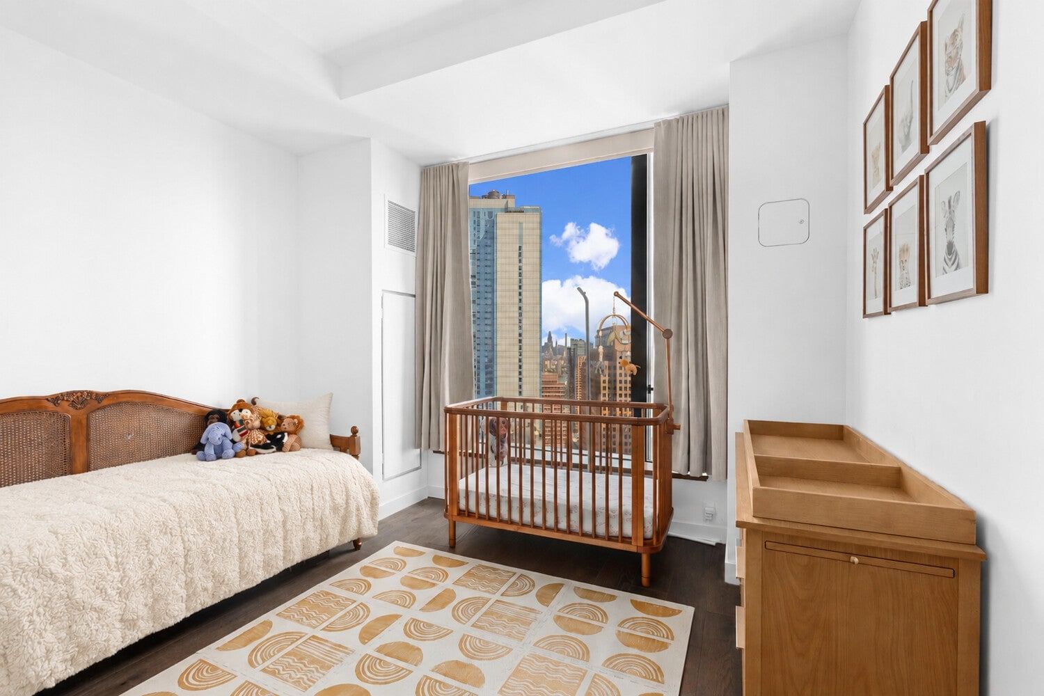 Real estate property located at 11 HOYT #37B, Kings, Downtown Brooklyn, New York City, NY, US
