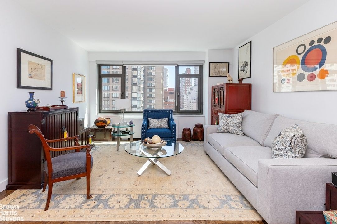 Real estate property located at 160 65TH #14A, New York, Lenox Hill, New York City, NY, US