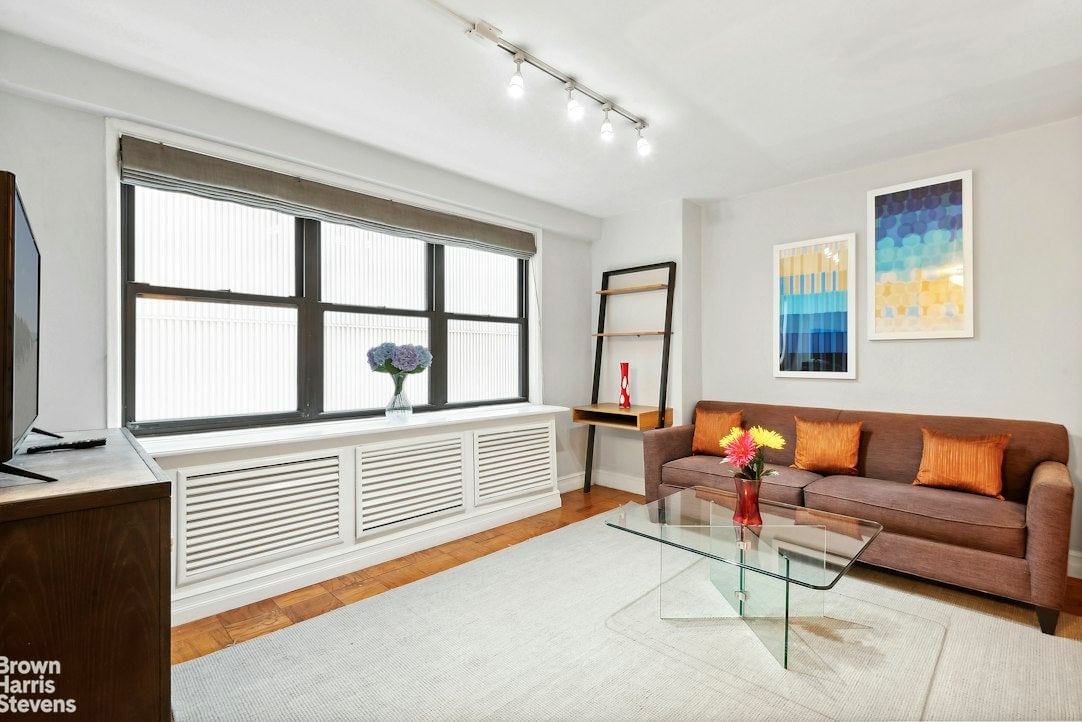 Real estate property located at 330 3RD #5L, New York, Kips Bay, New York City, NY, US