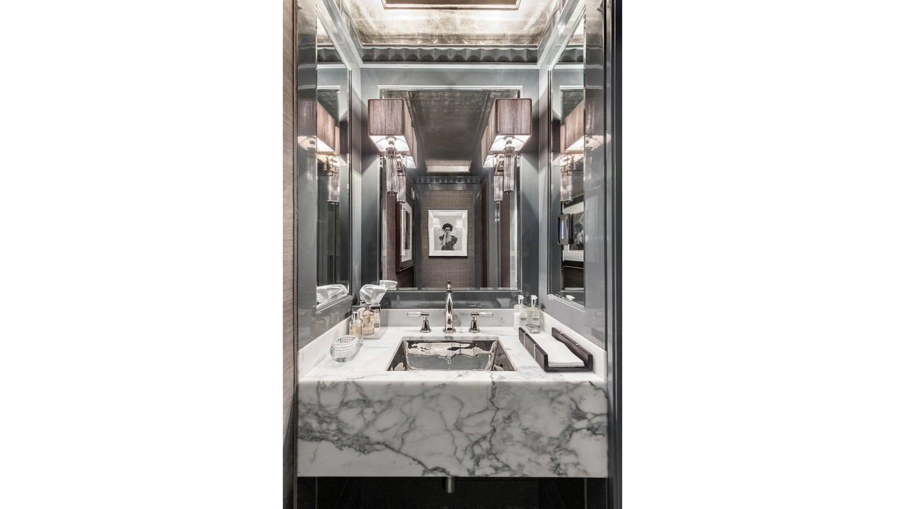 Real estate property located at 880 5TH #18G, New York, Lenox Hill, New York City, NY, US