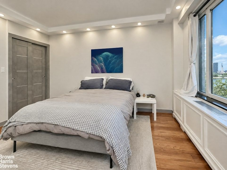 Real estate property located at 60 SUTTON #5CS, New York, Sutton Place, New York City, NY, US