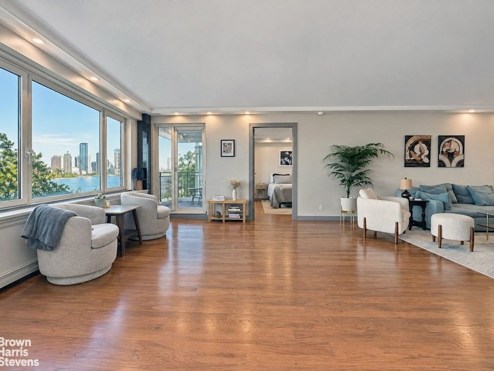 Real estate property located at 60 SUTTON #5CS, New York, Sutton Place, New York City, NY, US