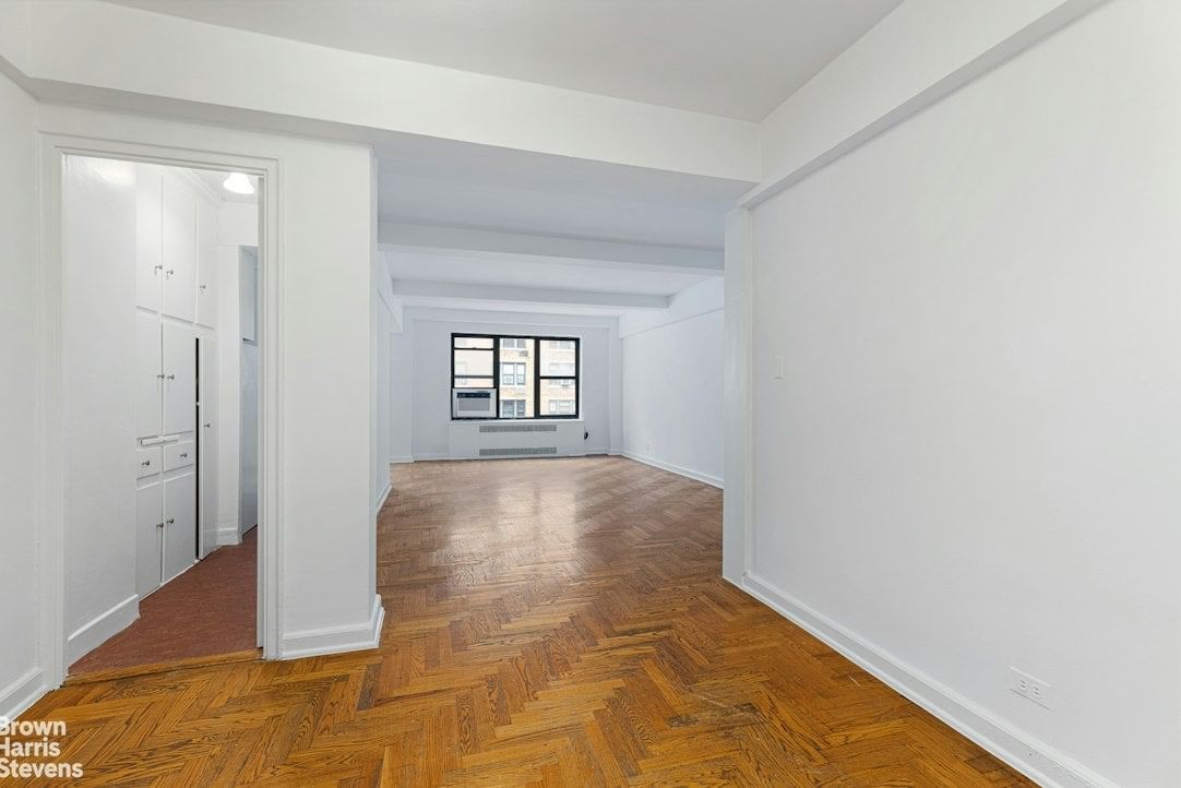 Real estate property located at 330 79TH #8D, New York, Lenox Hill, New York City, NY, US