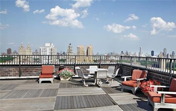 Real estate property located at 2025 BROADWAY #17A, New York, Lincoln Square, New York City, NY, US