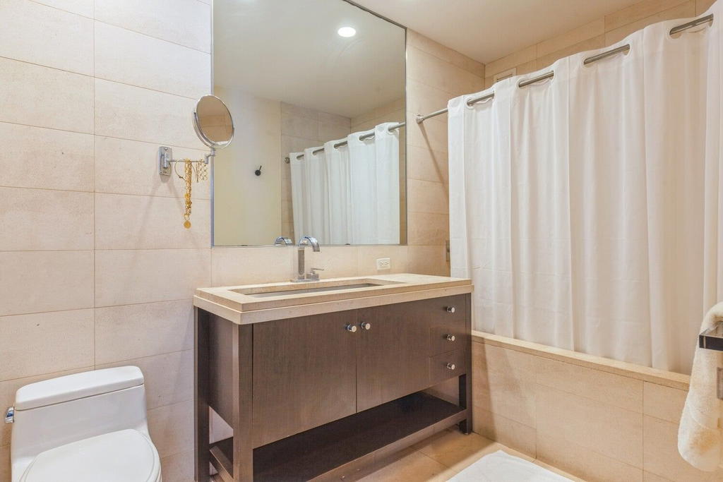 Real estate property located at 1600 BROADWAY #10E, New York, Midtown, New York City, NY, US