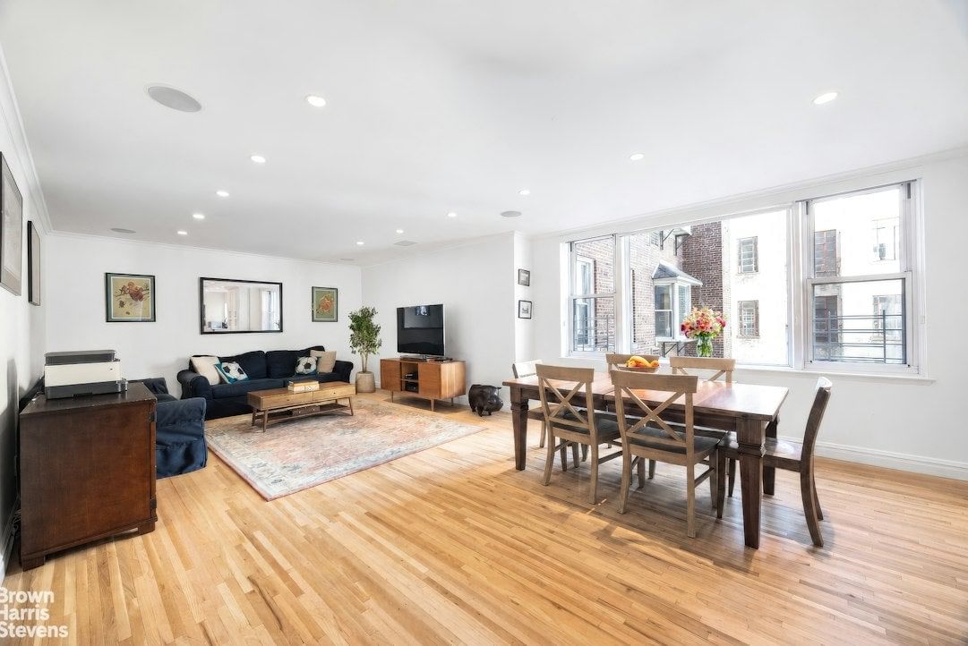 Real estate property located at 161 90TH #5C, New York, Carnegie Hill, New York City, NY, US