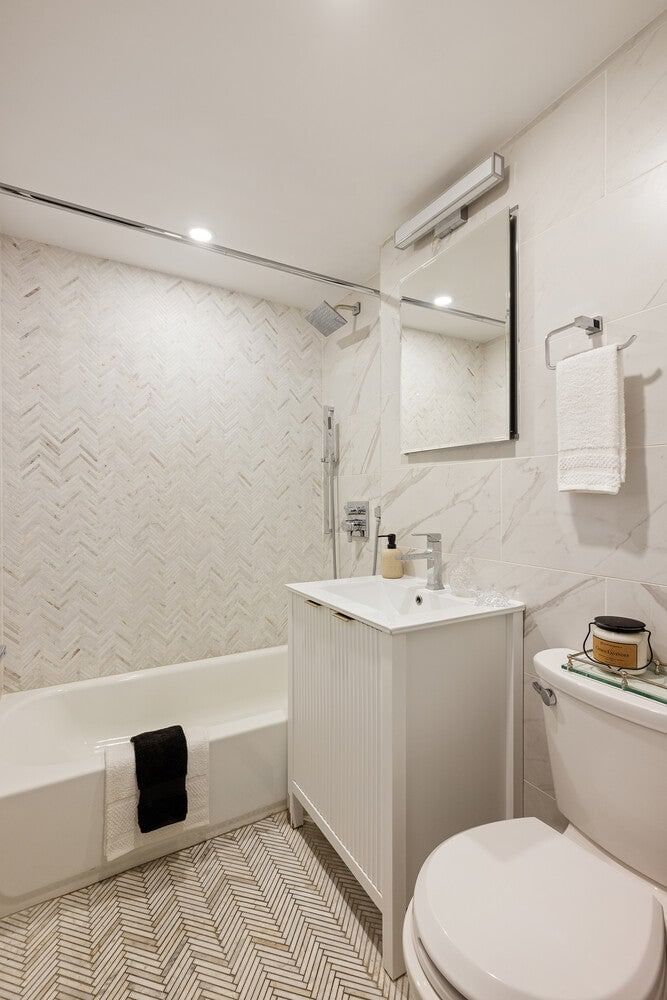 Real estate property located at 440 79TH #15D, New York, Lenox Hill, New York City, NY, US