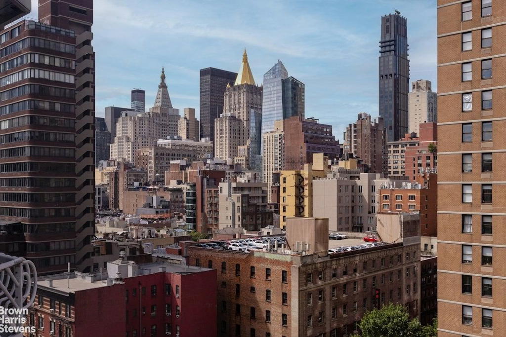 Real estate property located at 200 32ND #12D, New York, Kips Bay, New York City, NY, US