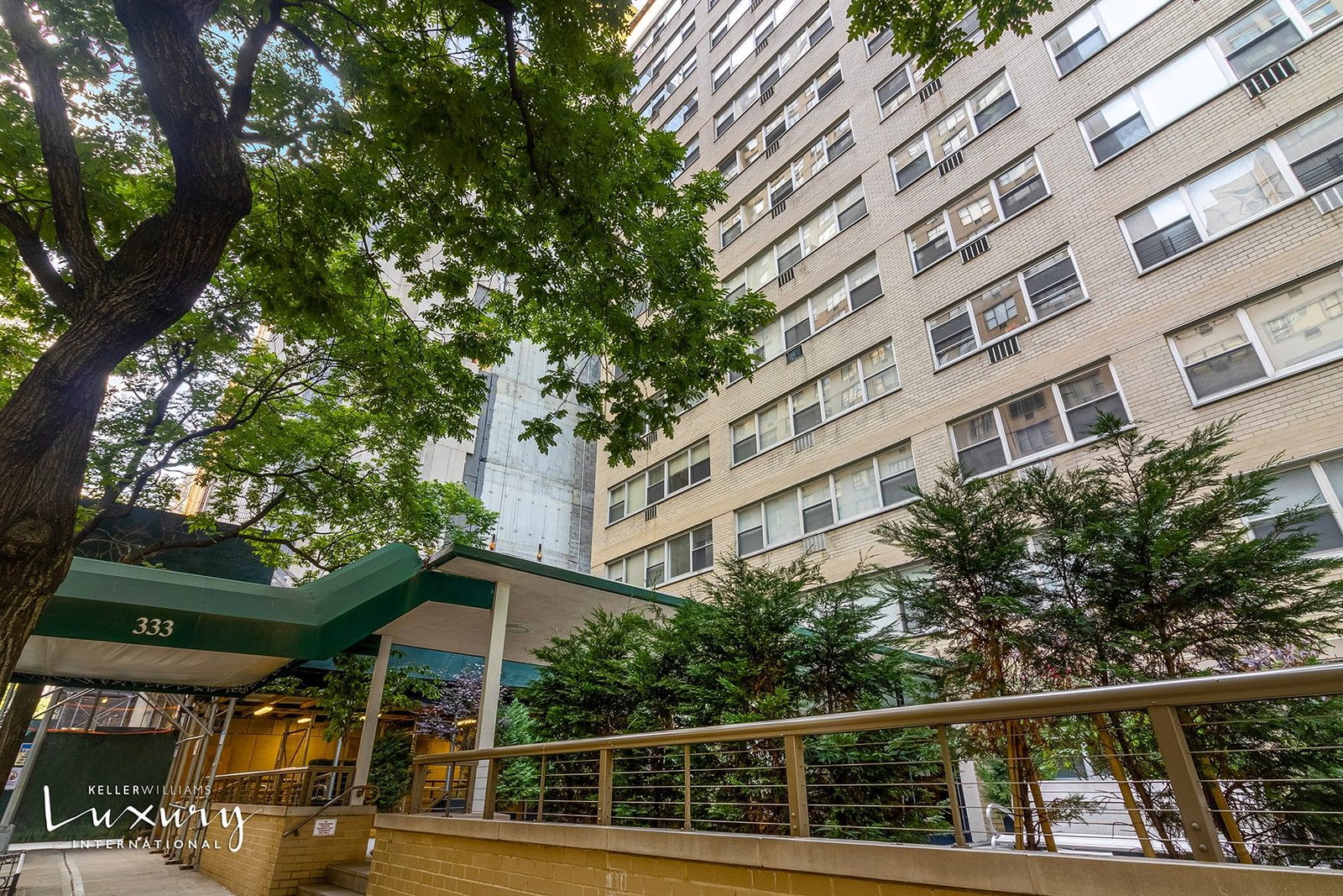 Real estate property located at 333 46th #17E, New York, Turtle Bay, New York City, NY, US