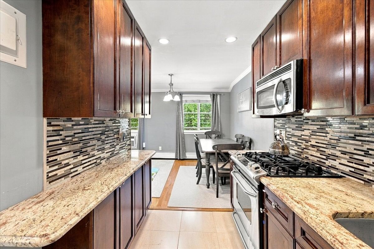 Real estate property located at 23 GADSEN #2A, Richmond, New Springville, New York City, NY, US