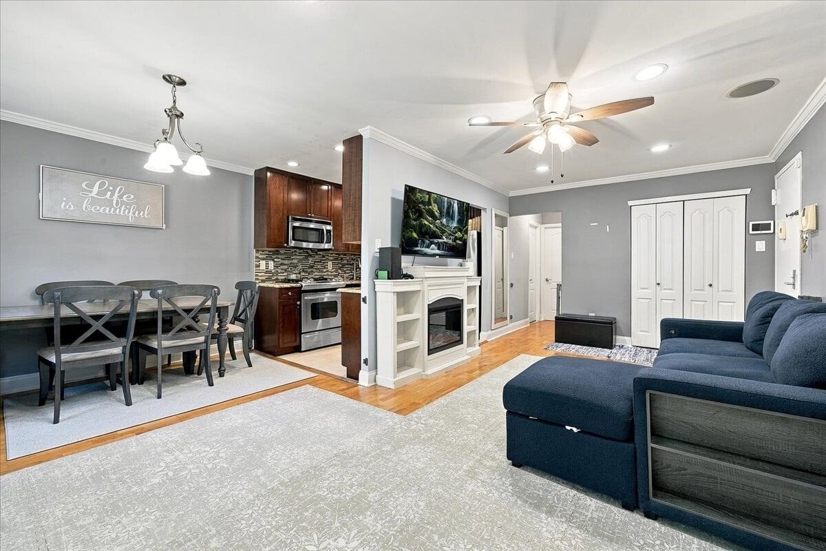 Real estate property located at 23 GADSEN #2A, Richmond, New Springville, New York City, NY, US