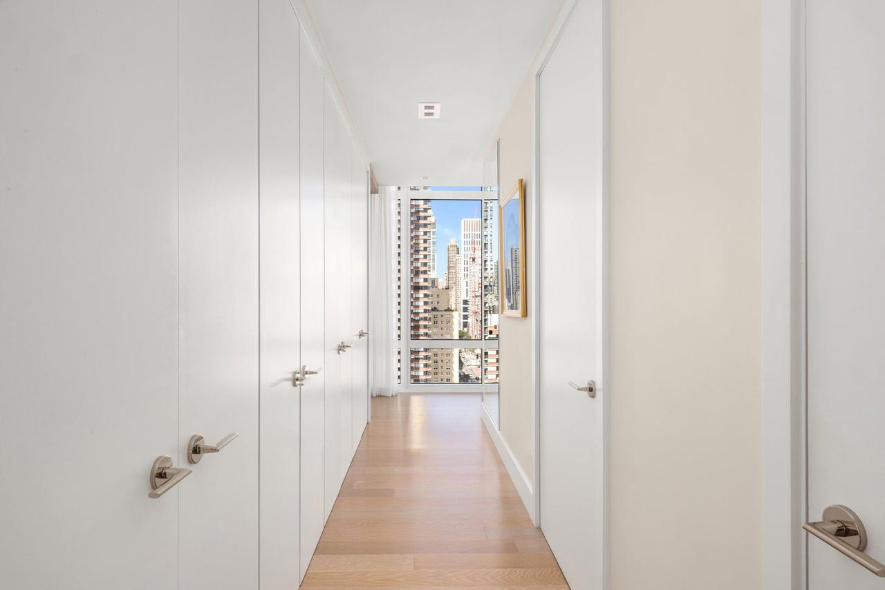 Real estate property located at 1355 1ST #17, New York, Lenox Hill, New York City, NY, US