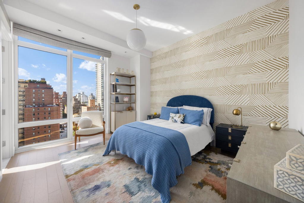 Real estate property located at 1355 1ST #17, New York, Lenox Hill, New York City, NY, US