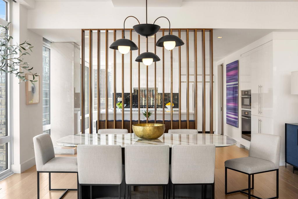 Real estate property located at 1355 1ST #17, New York, Lenox Hill, New York City, NY, US