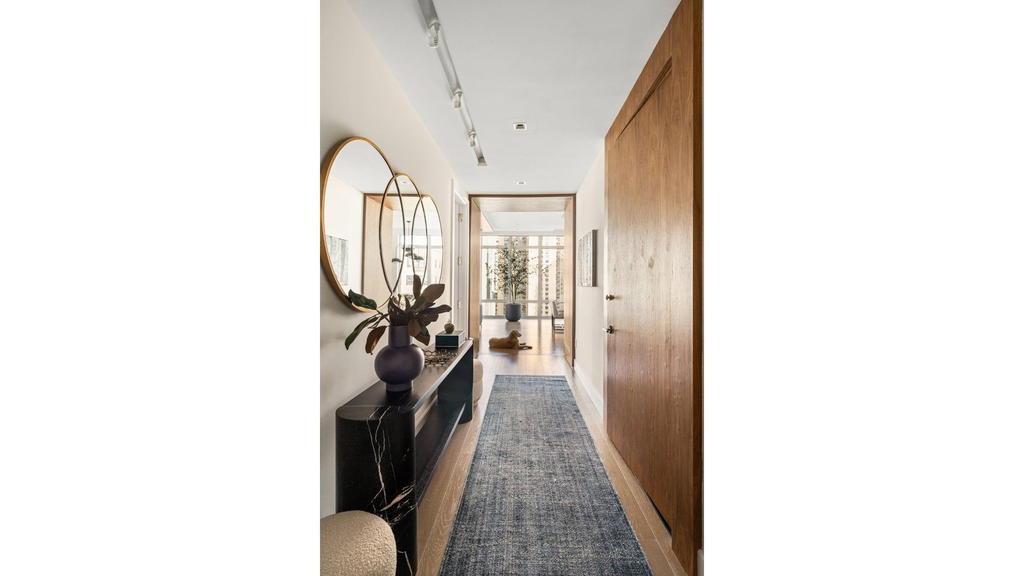 Real estate property located at 1355 1ST #17, New York, Lenox Hill, New York City, NY, US