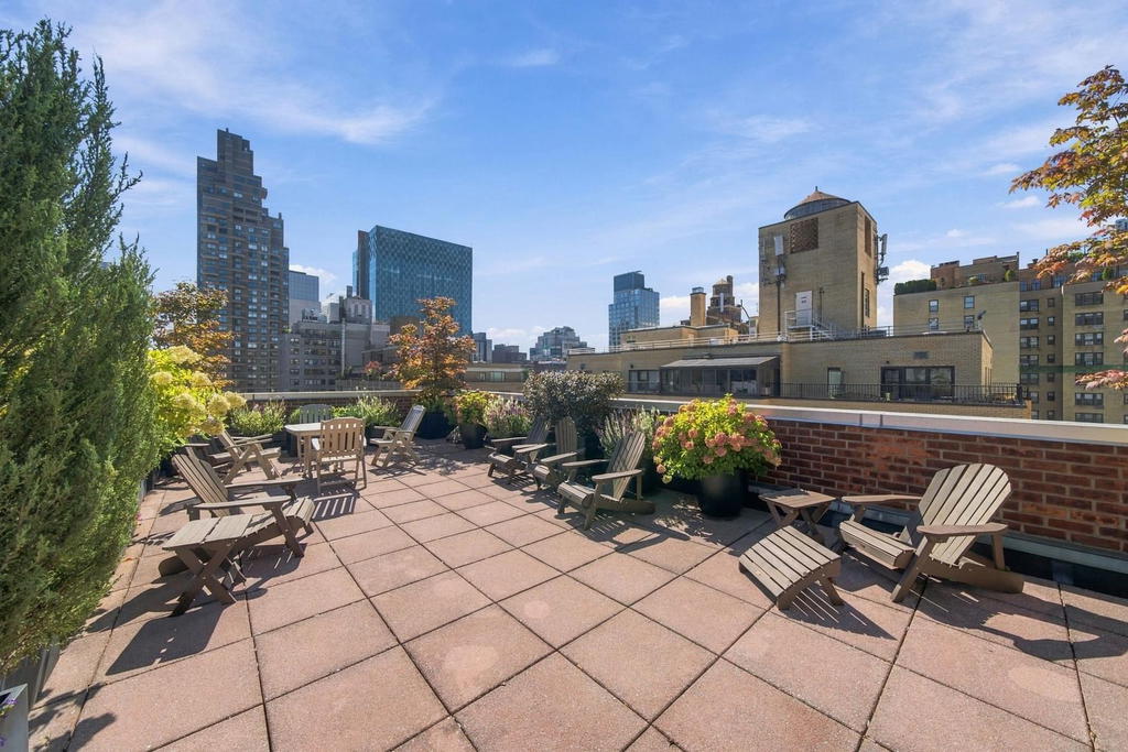 Real estate property located at 310 70th #1-K, New York, Upper East Side, New York City, NY, US