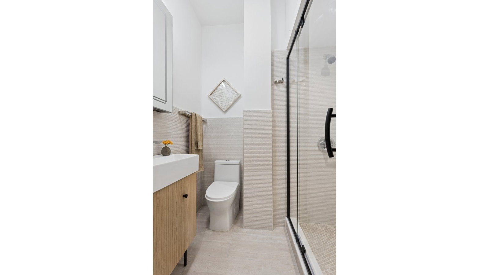 Real estate property located at 514 82ND #3W, New York, Yorkville, New York City, NY, US