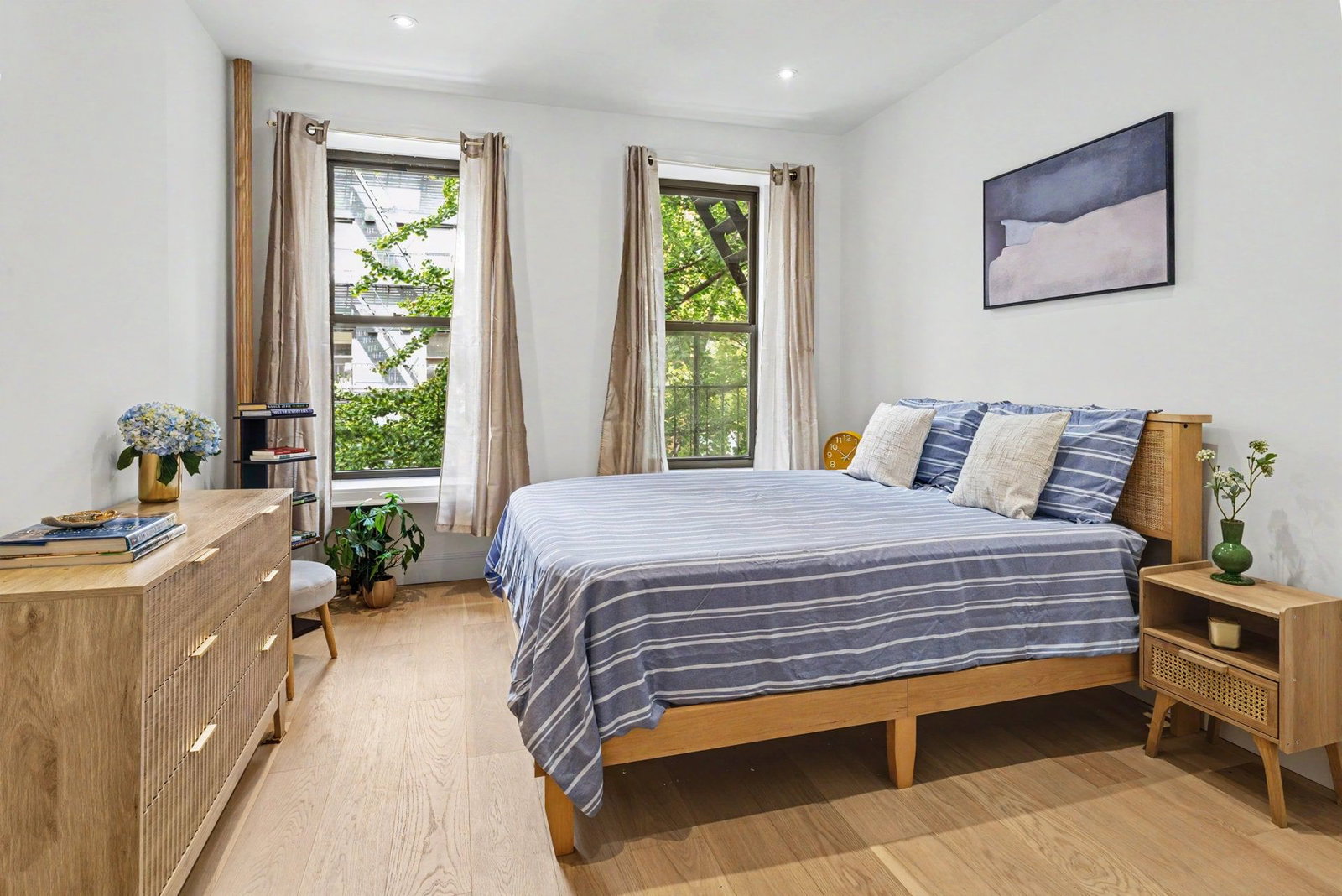 Real estate property located at 514 82ND #3W, New York, Yorkville, New York City, NY, US