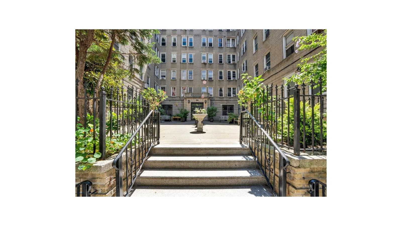 Real estate property located at 811 WALTON E18, Bronx, Concourse, New York City, NY, US