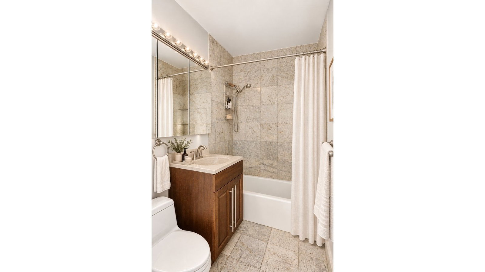 Real estate property located at 200 24TH #1708, New York, Kips Bay, New York City, NY, US