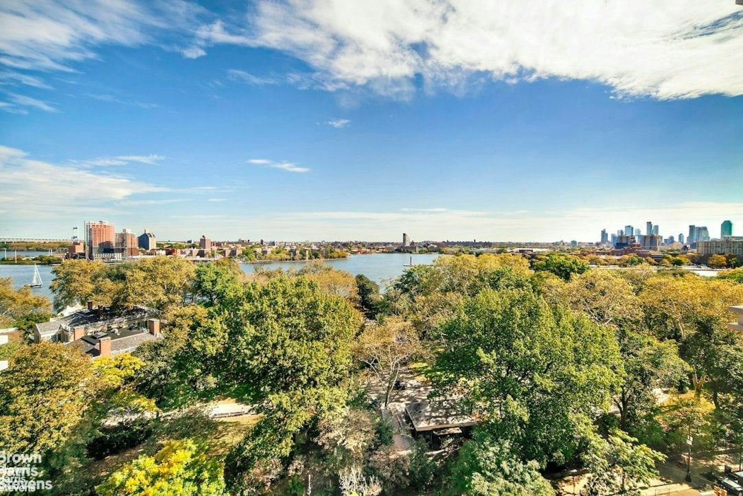 Real estate property located at 170 END #10CD, New York, Yorkville, New York City, NY, US