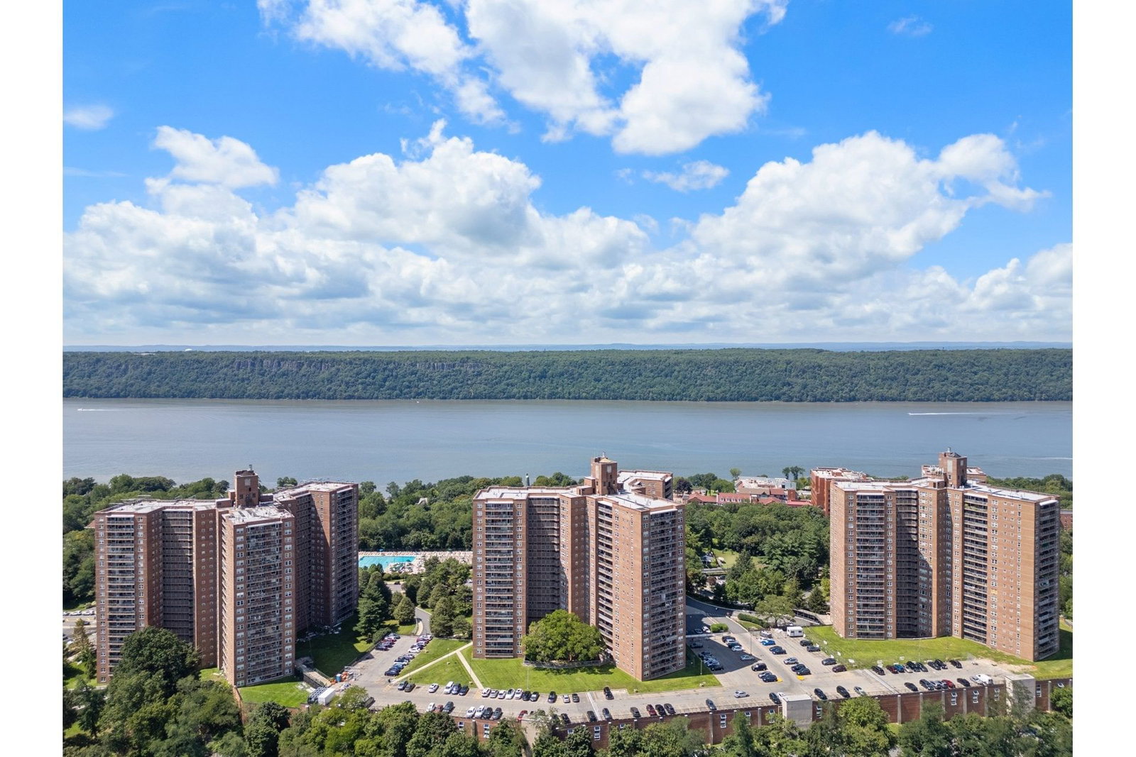 Real estate property located at 5700 ARLINGTON #20S, Bronx, North Riverdale, New York City, NY, US
