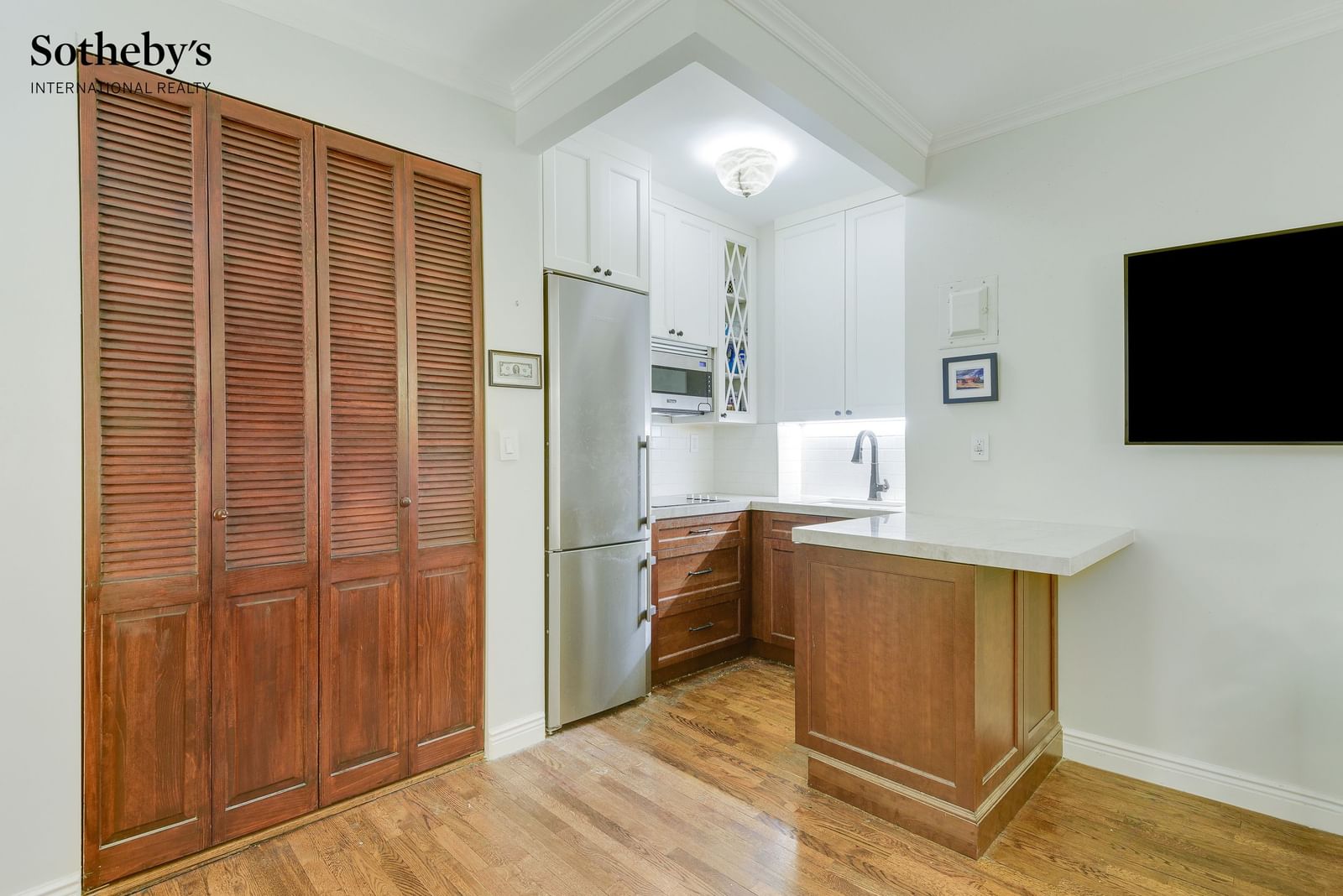 Real estate property located at 160 91st #3B, New York, Upper East Side, New York City, NY, US